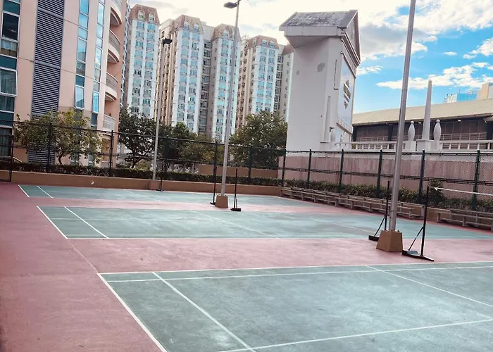 Apartment Venetian Panorama Bgc Venice Grand Canal Ment, 3 Bedrooms,1 Helper Room,7 Adults 3 Kids *