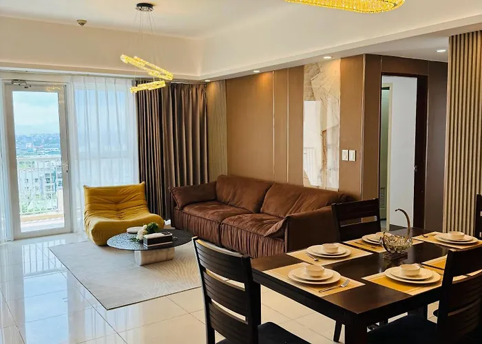 Venetian Panorama Bgc Venice Grand Canal Ment, 3 Bedrooms,1 Helper Room,7 Adults 3 Kids * Manila