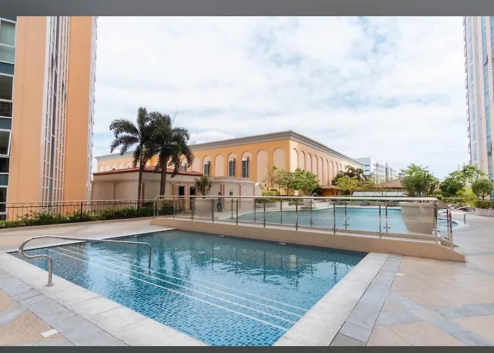 Venetian Panorama Bgc Venice Grand Canal Ment, 3 Bedrooms,1 Helper Room,7 Adults 3 Kids Apartment Manila