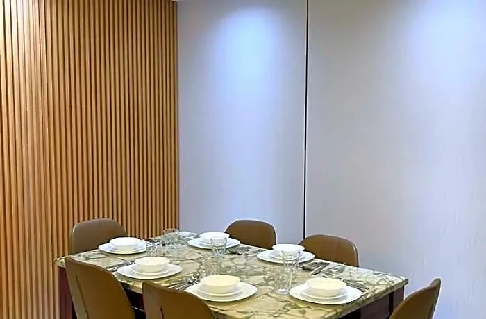 Venetian Panorama Bgc Venice Grand Canal Ment, 3 Bedrooms,1 Helper Room,7 Adults 3 Kids Apartment Manila