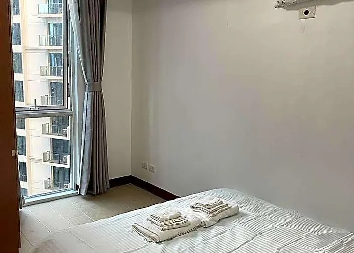 Venetian Panorama Bgc Venice Grand Canal Ment, 3 Bedrooms,1 Helper Room,7 Adults 3 Kids