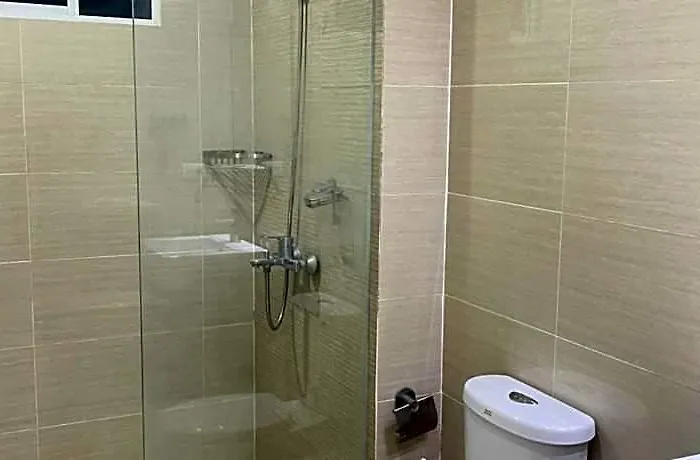 Apartment Venetian Panorama Bgc Venice Grand Canal Ment, 3 Bedrooms,1 Helper Room,7 Adults 3 Kids Manila